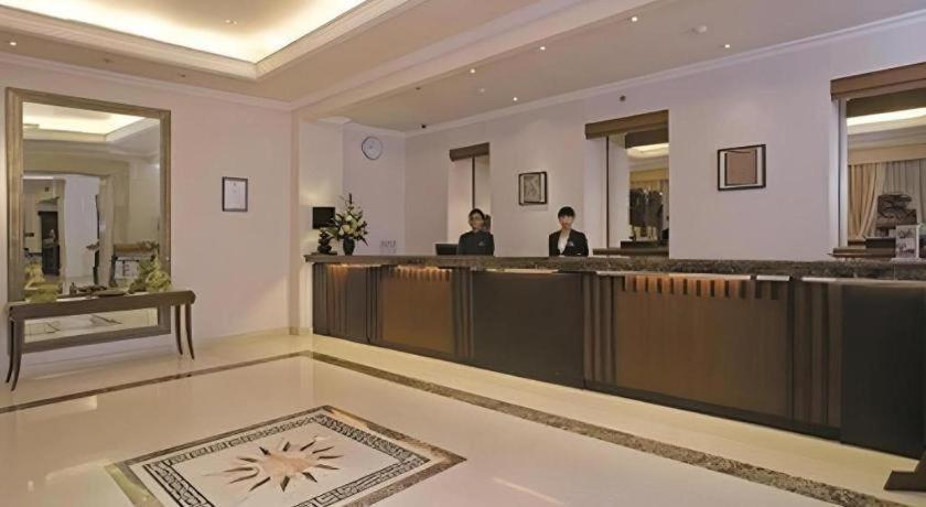 Le Beringin Salatiga Exterior foto