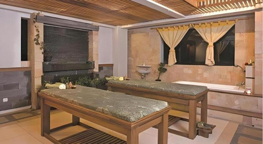 Le Beringin Salatiga Exterior foto